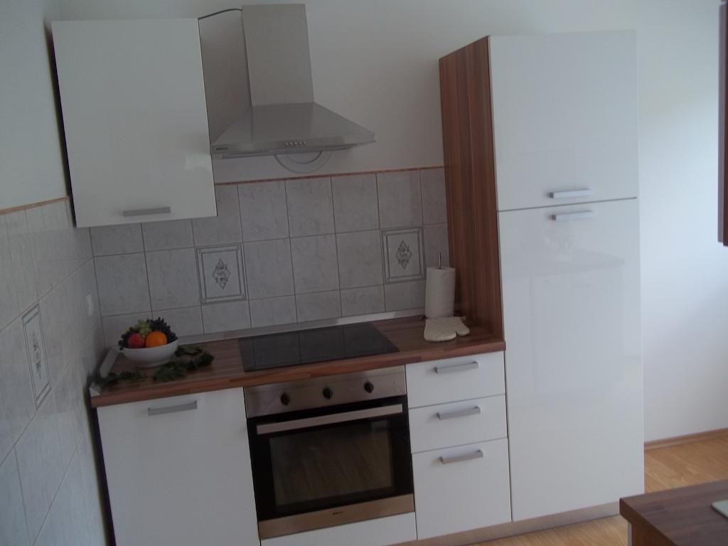 Apartments Ljubas Opatija Zimmer foto
